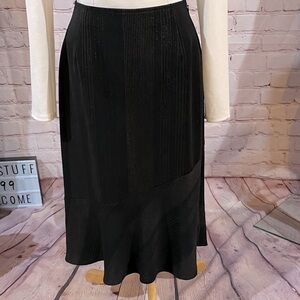 Elegant gold thread Black Women's midi Skirt